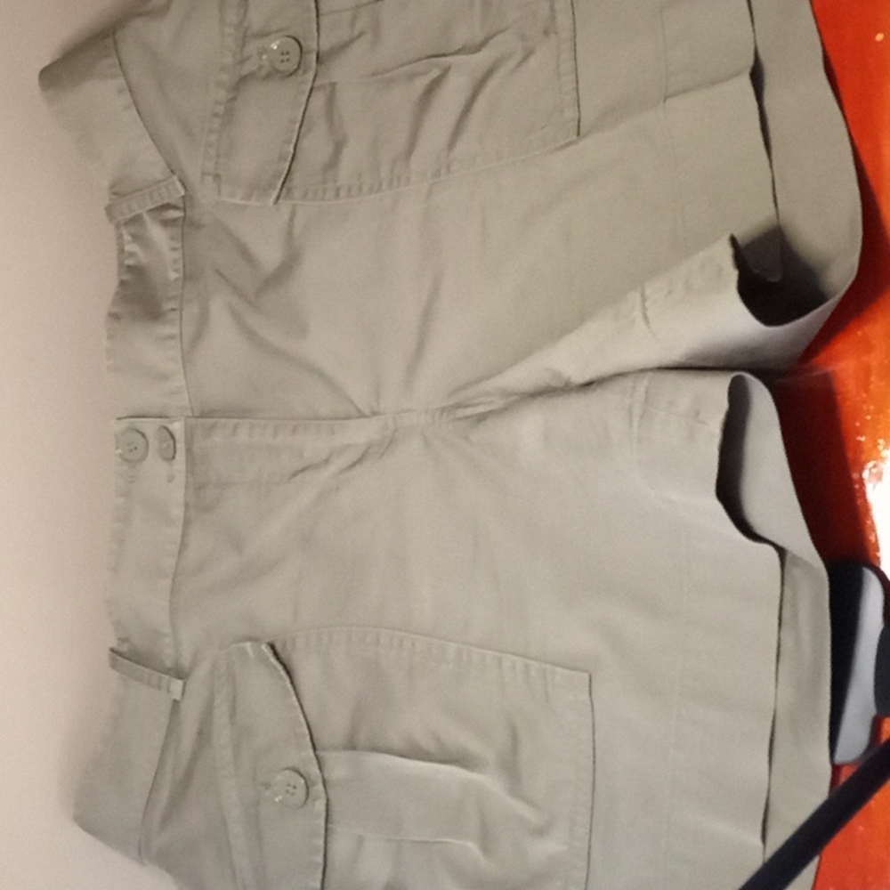 Talbots ladies shorts.